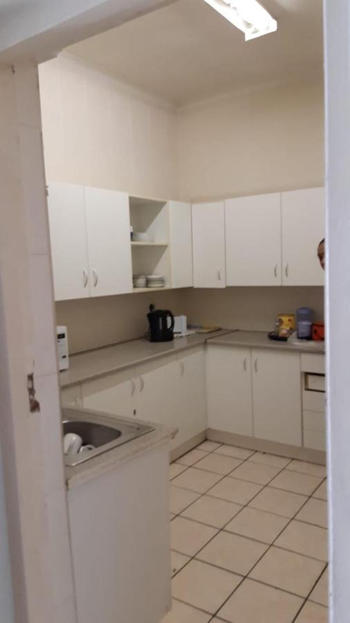 Mj Accomodation Cape Town Exterior photo